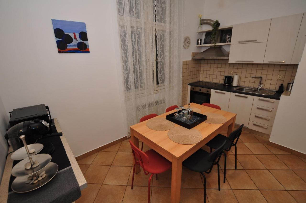 Apartment Moel Сплит Экстерьер фото
